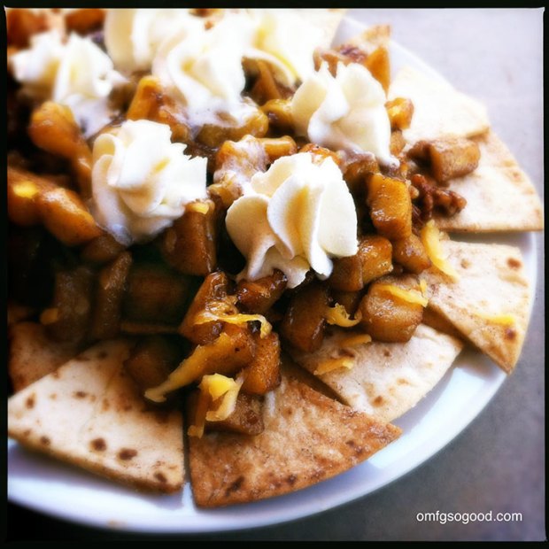 Apple-Pie-Nachos-2