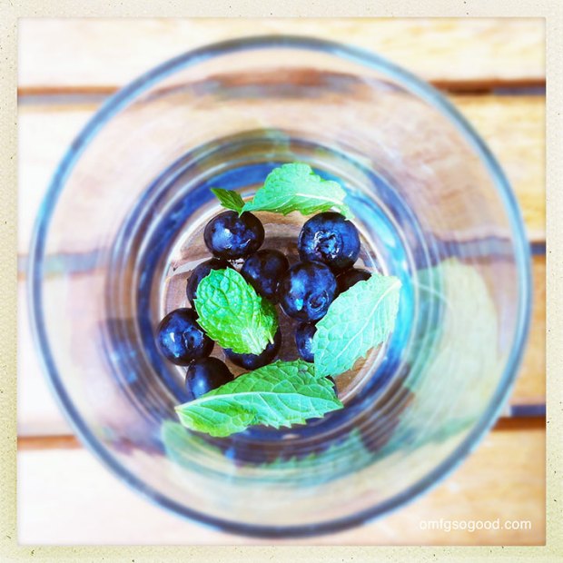 Blueberry-Mojitos