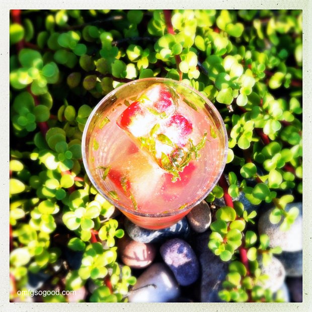 Sparkling-Strawberry-Basil-Lemonade-3