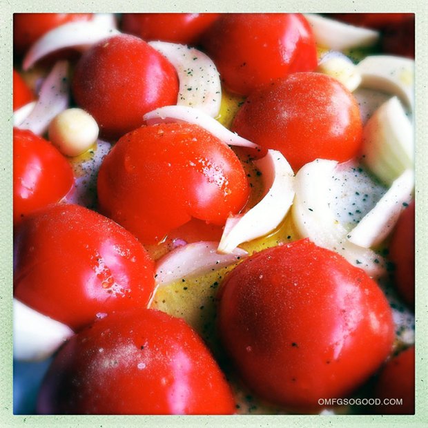 Tomatoes-Onions-Garlic-for-Roasting