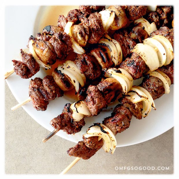 Coffee-Garlic-Rubbed-Sirloin-Skewers-3