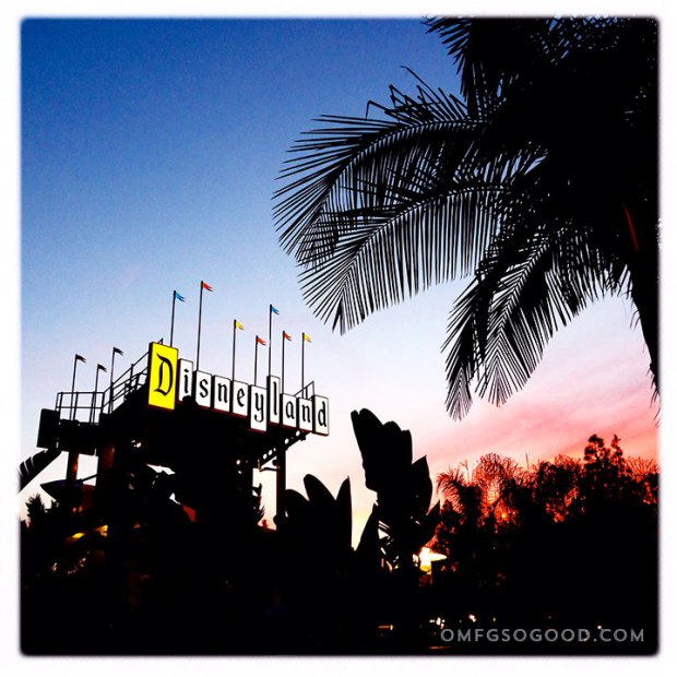 Trader-Sams-Disneyland